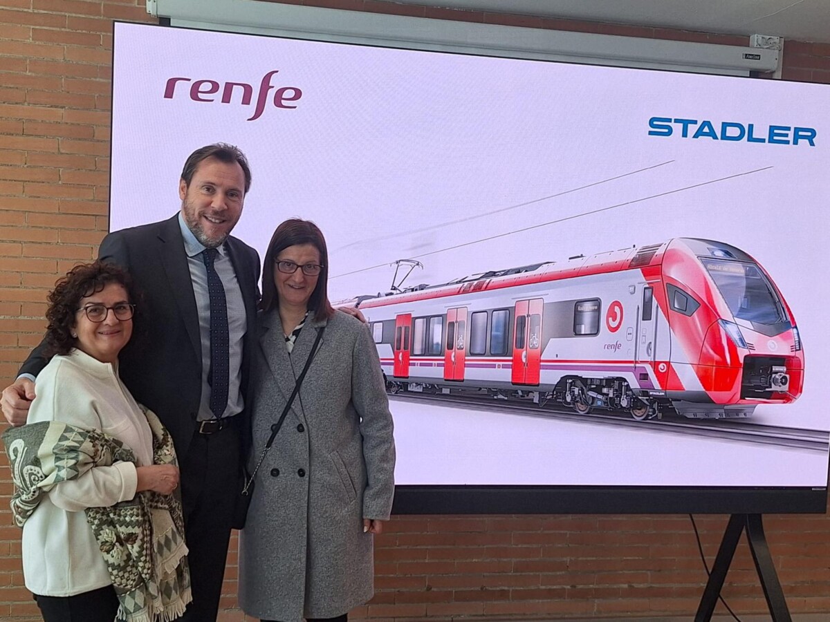 Alcaldesa Albuixech y ministro Transportes